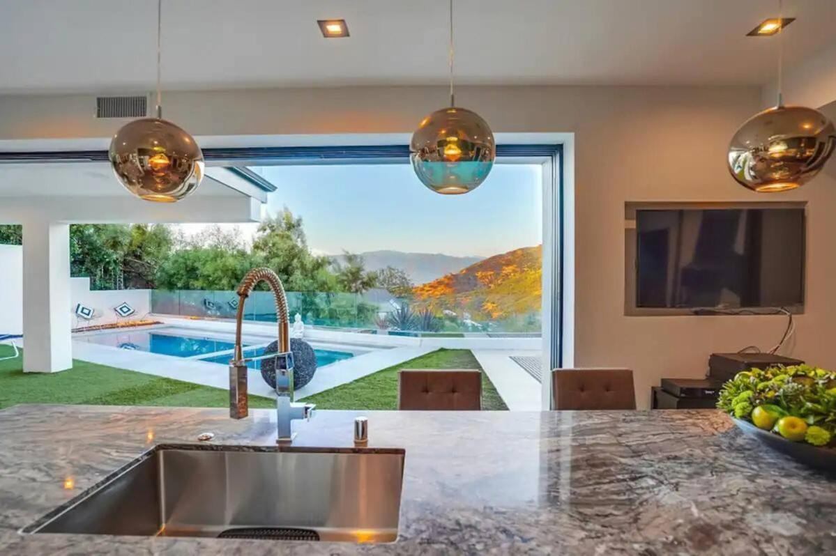 Villa Troy Hill *