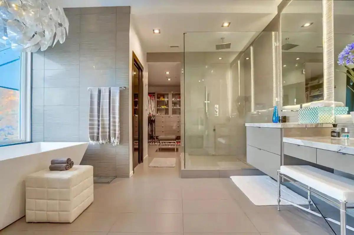 Troy Hill Villa Los Angeles
