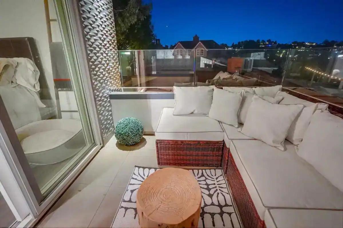 Troy Hill Villa Los Angeles